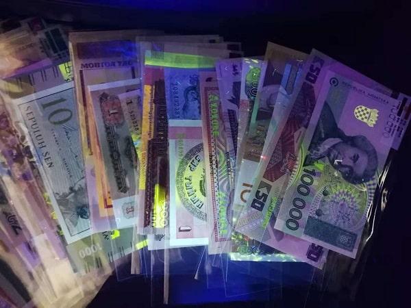 Bộ Tiền 52 Tờ 28 Nước Lì Xì Tết - Có Tờ 1 Usd