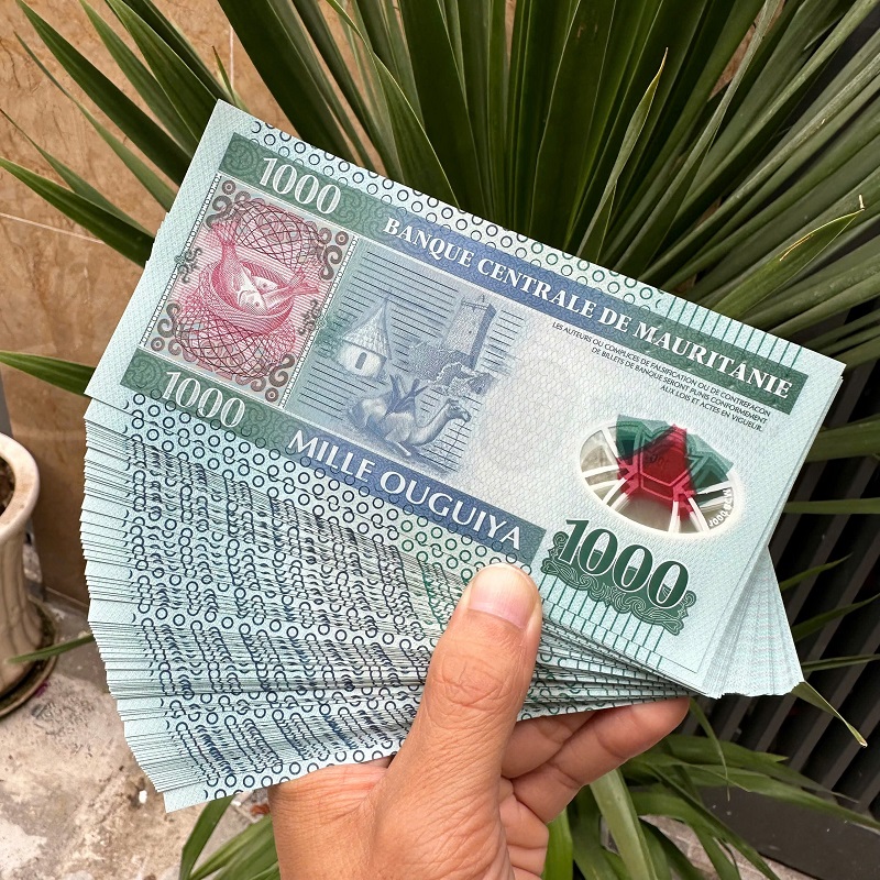 TÉP 100 TỜ TIỀN MAURITANIA 1000 OUGUIYA POLYMER – LÌ XÌ ĐẲNG CẤP & SƯU TẦM