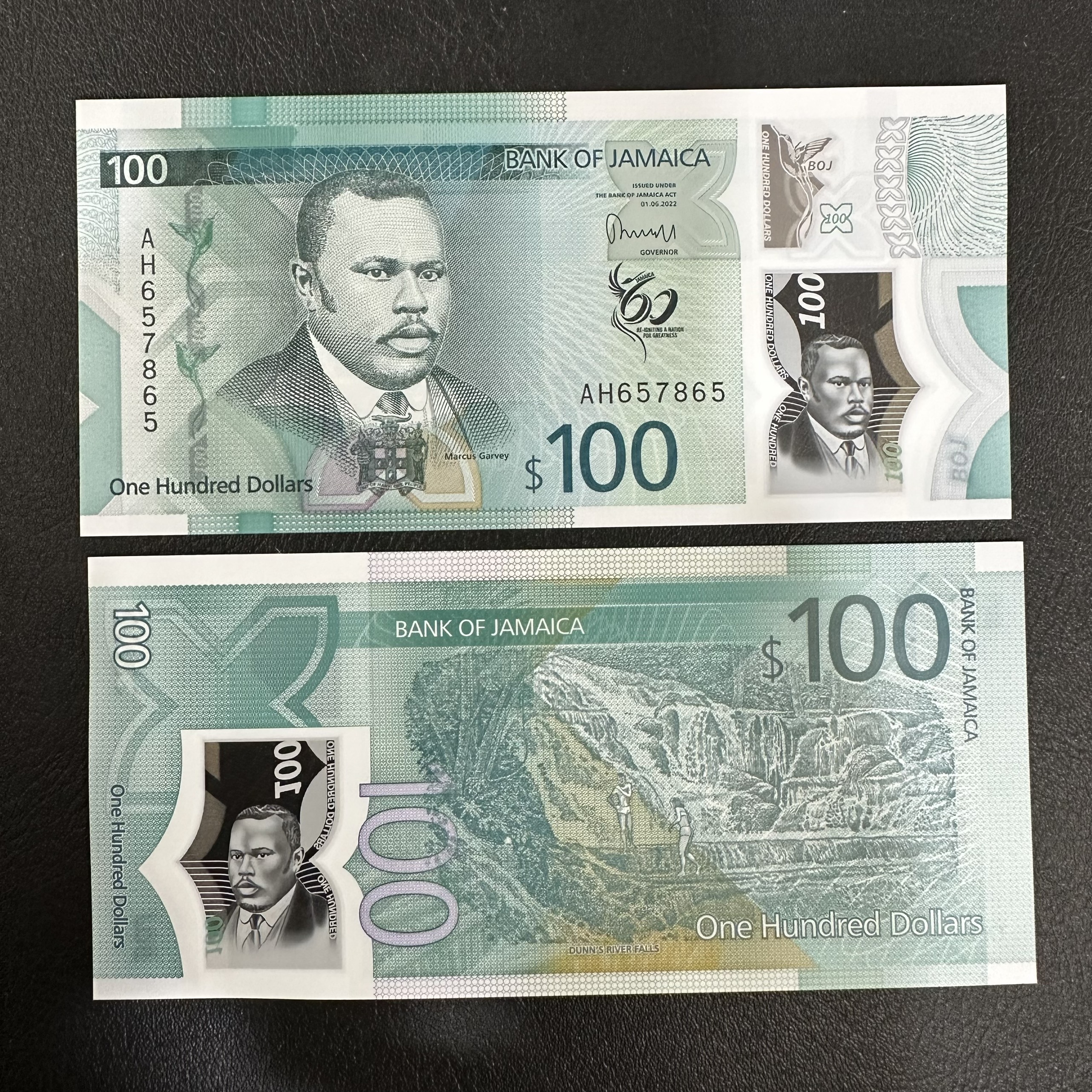 Tiền Polymer Jamaica 100 Dollars