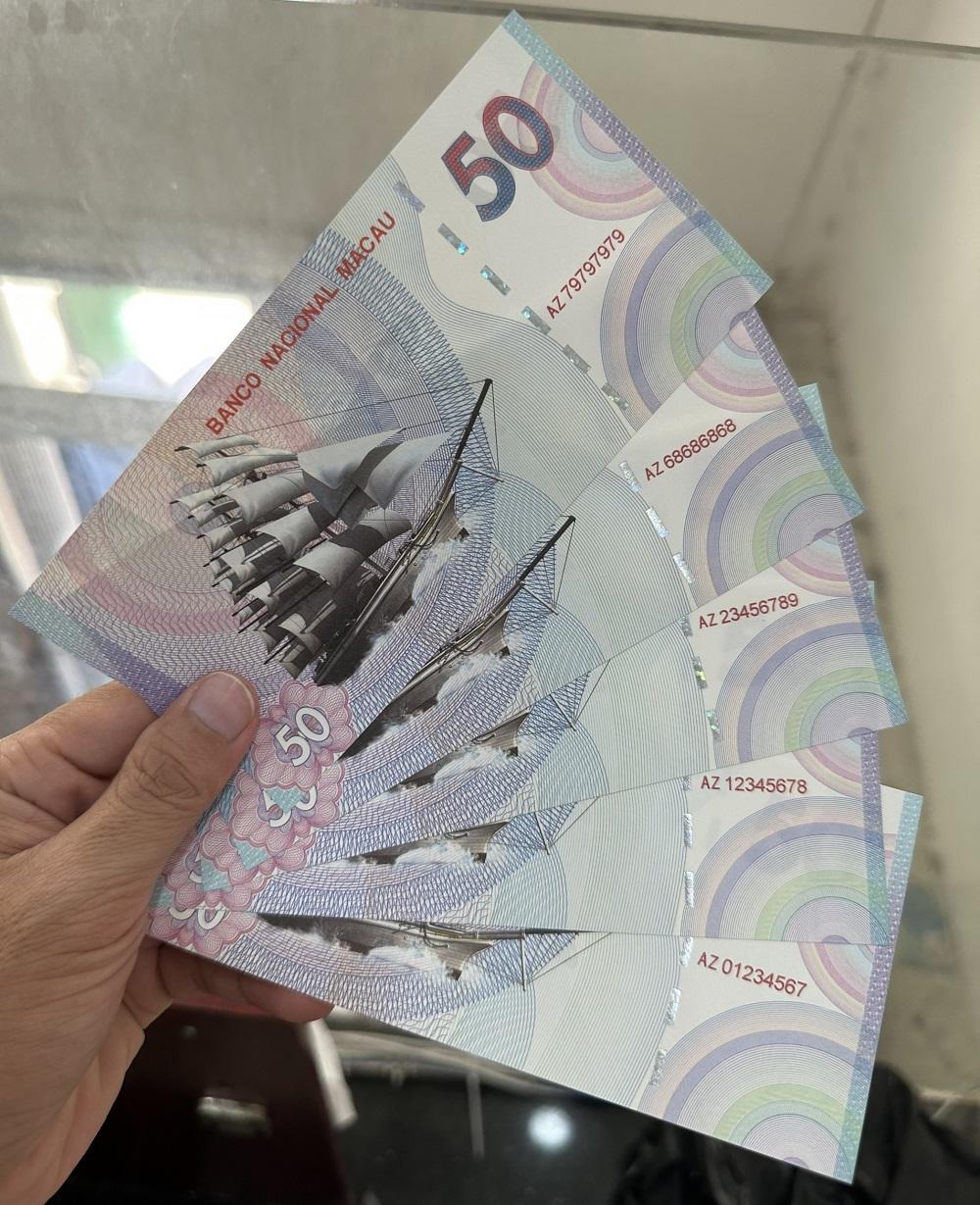 Bộ 15 Tờ Tiền Số Đẹp Thuận Buồm Xuôi Gió Macao Lưu Niệm